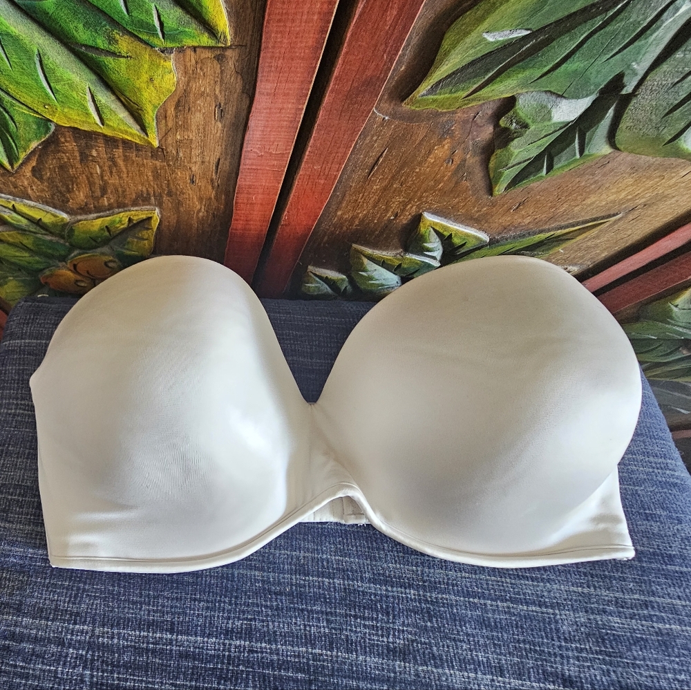 Cacique Elegant White Padded  Strapless Bra 38DDD